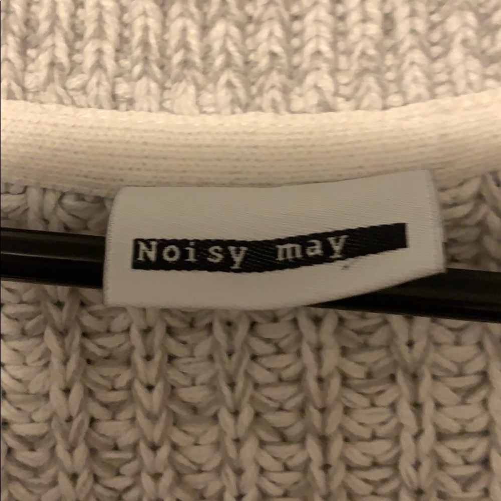 Sweater - Picture 2 of 2